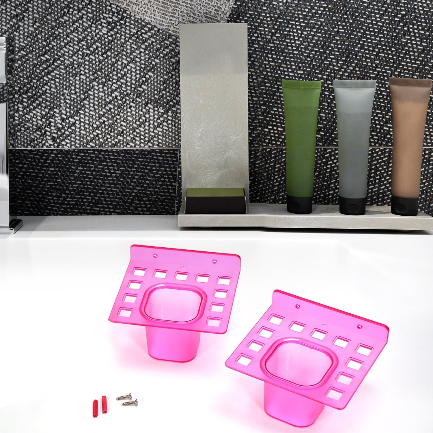 2-in-1 tumbler and toothbrush holder, top view