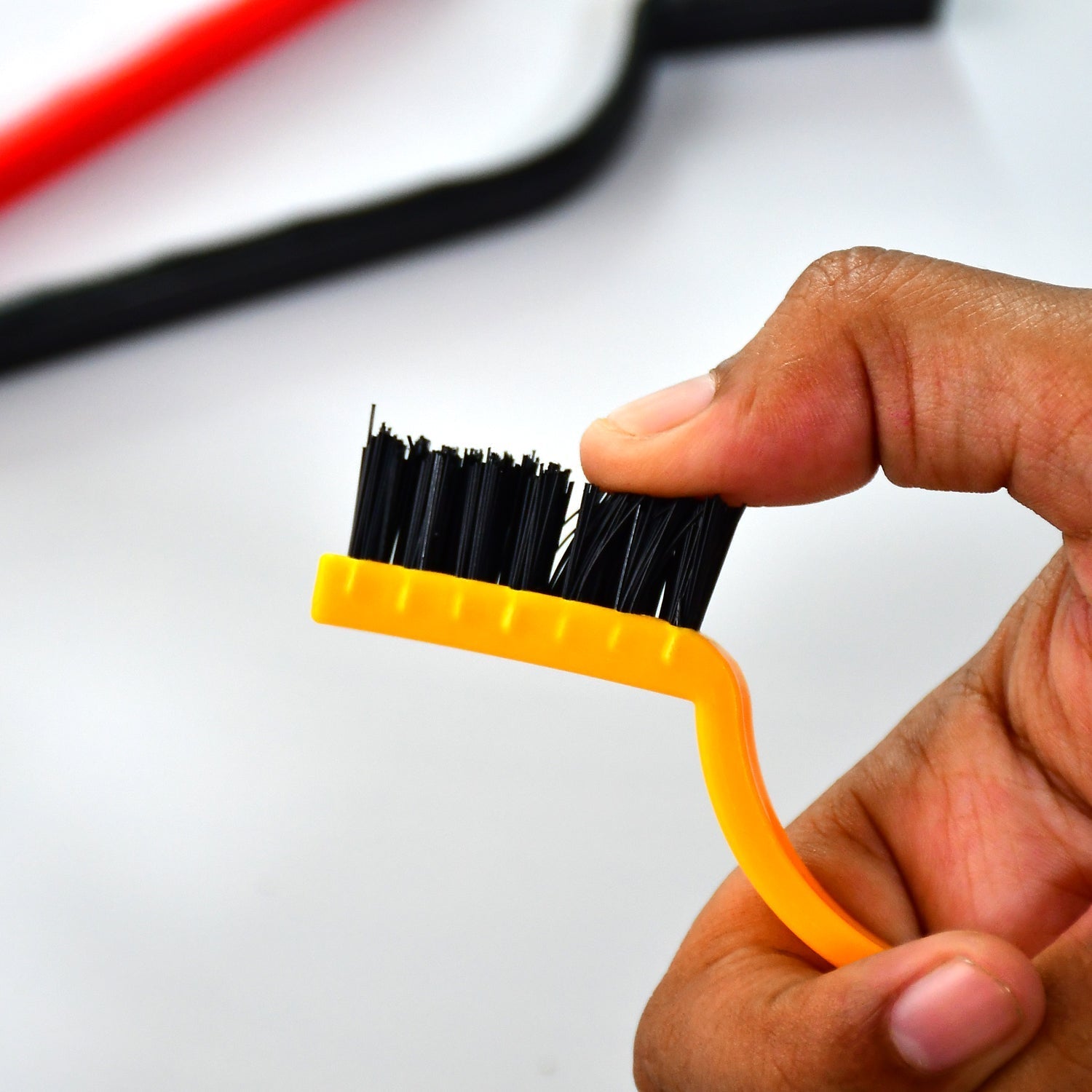 Durable wire brush set for tough cleaning tasks