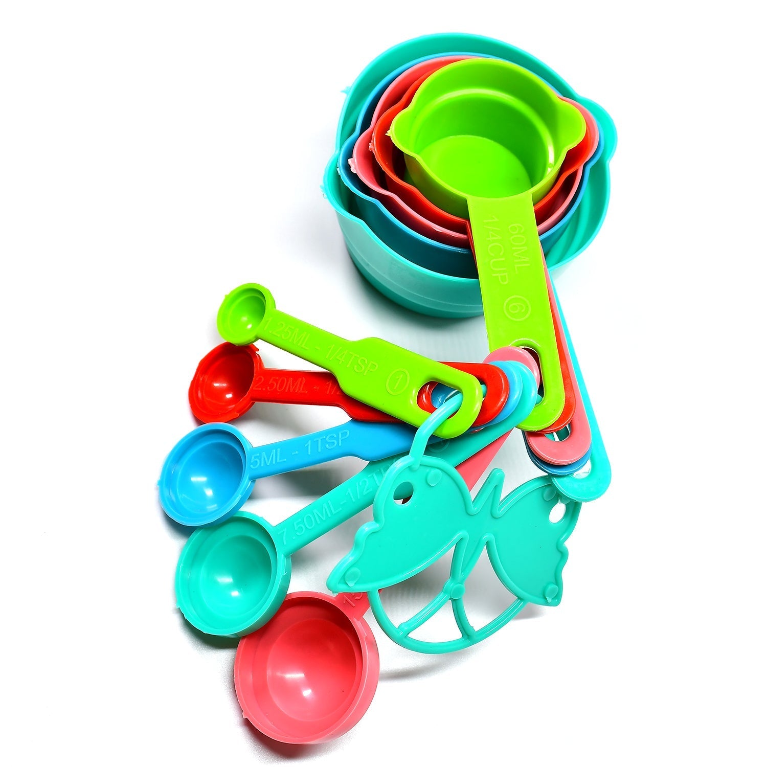 Plastic measuring spoons and cups set for accurate measurements